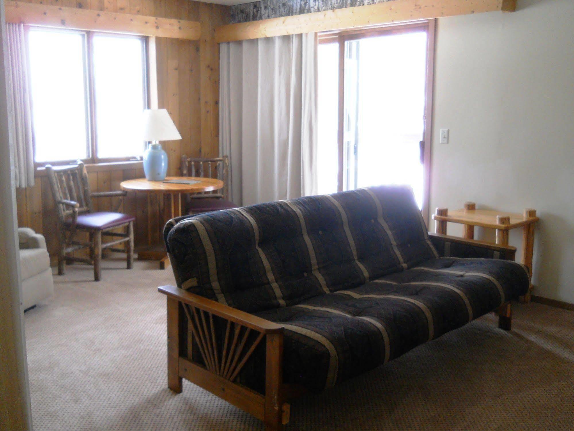Lakewoods Resort & Golf Namekagon Extérieur photo