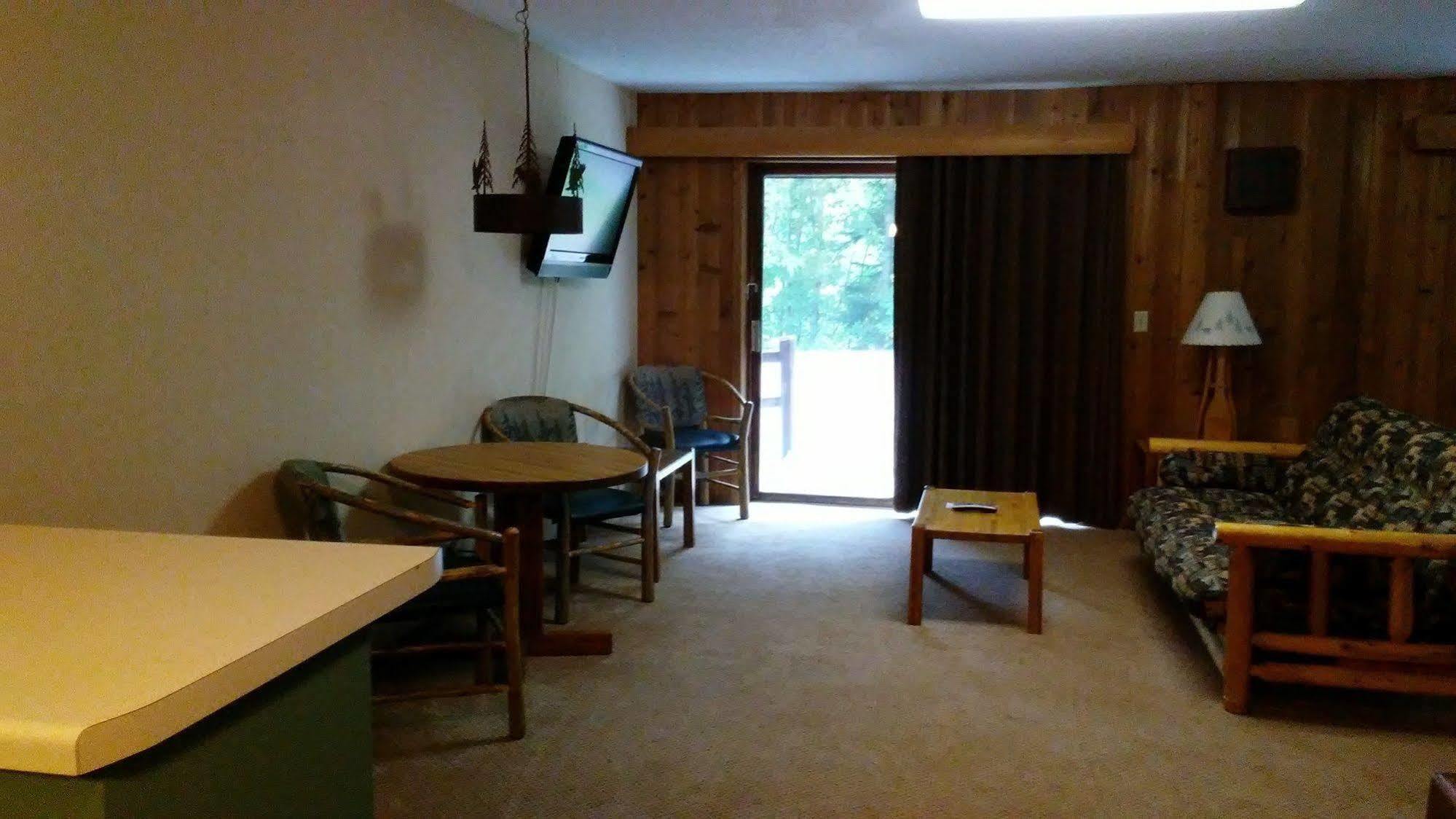 Lakewoods Resort & Golf Namekagon Extérieur photo