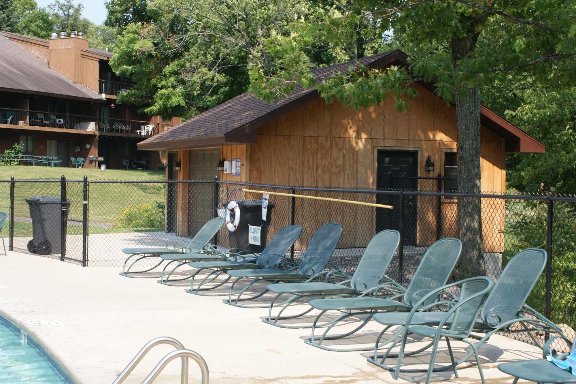 Lakewoods Resort & Golf Namekagon Extérieur photo
